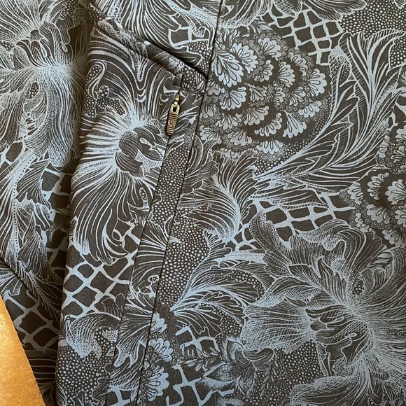 Lululemon legginngs - Picture 5 of 6